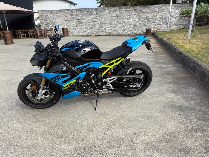 2025 BMW S 1000 R Race S 1000 Blue