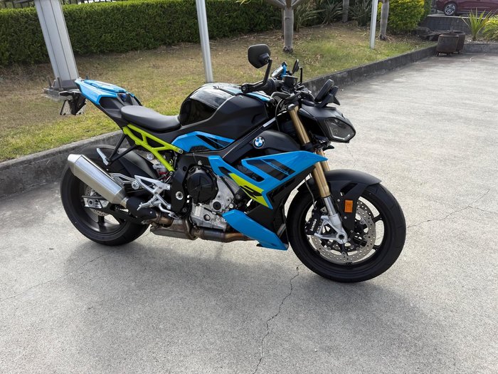 2025 BMW S 1000 R Race S 1000 Blue