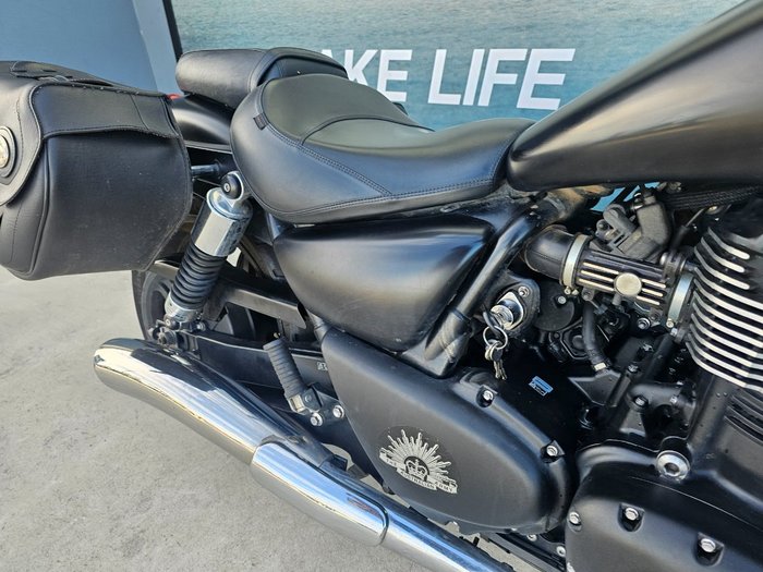 2011 Triumph THUNDERBIRD Black