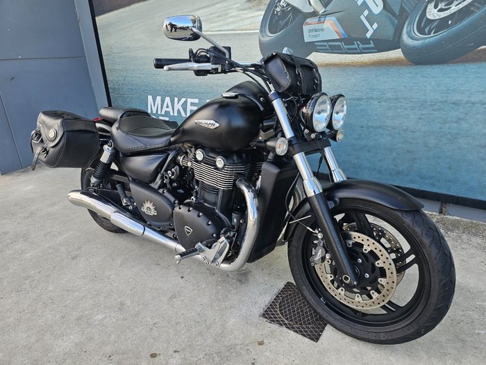 2011 Triumph THUNDERBIRD Black