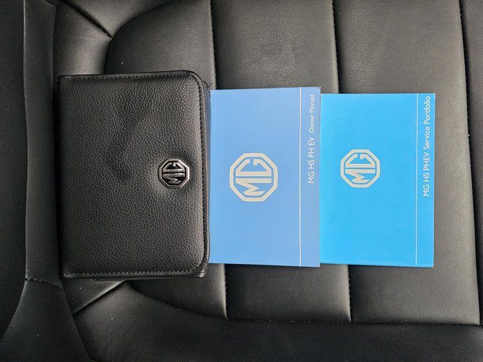 2022 MG HS Plus EV Essence