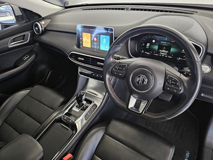 2022 MG HS Plus EV Essence