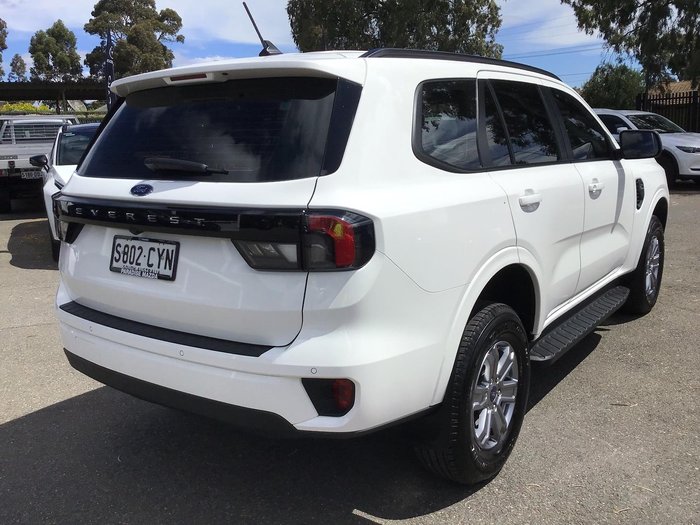 2024 Ford Everest Ambiente