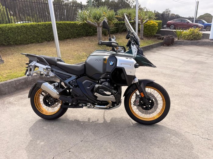 2025 BMW R 1300 GS Adventure Option 719 R 1300 Green