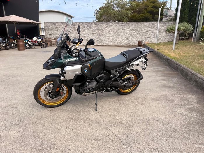 2025 BMW R 1300 GS Adventure Option 719 R 1300 Green