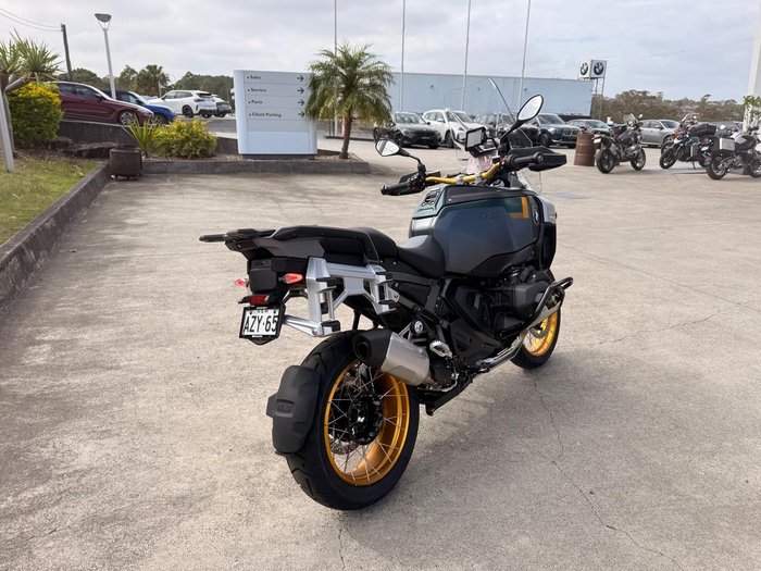 2025 BMW R 1300 GS Adventure Option 719 R 1300 Green