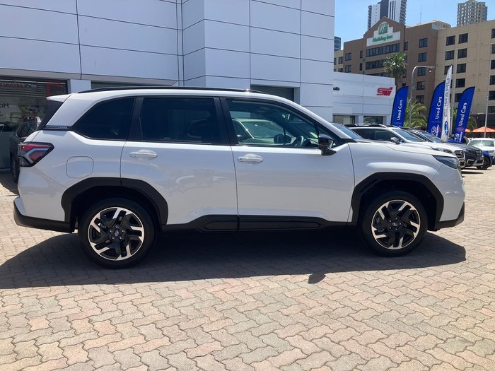 2025 Subaru Forester Touring S6 MY26 AWD Crystal White