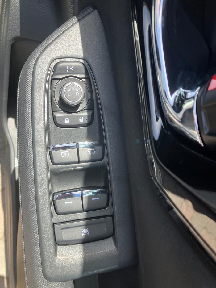 2025 Subaru Forester Touring S6 MY26 AWD Crystal White