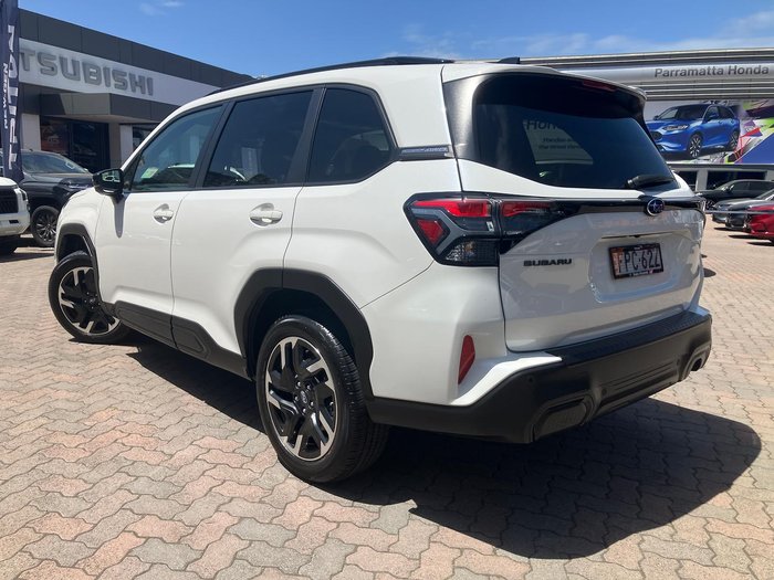 2025 Subaru Forester Touring S6 MY26 AWD Crystal White