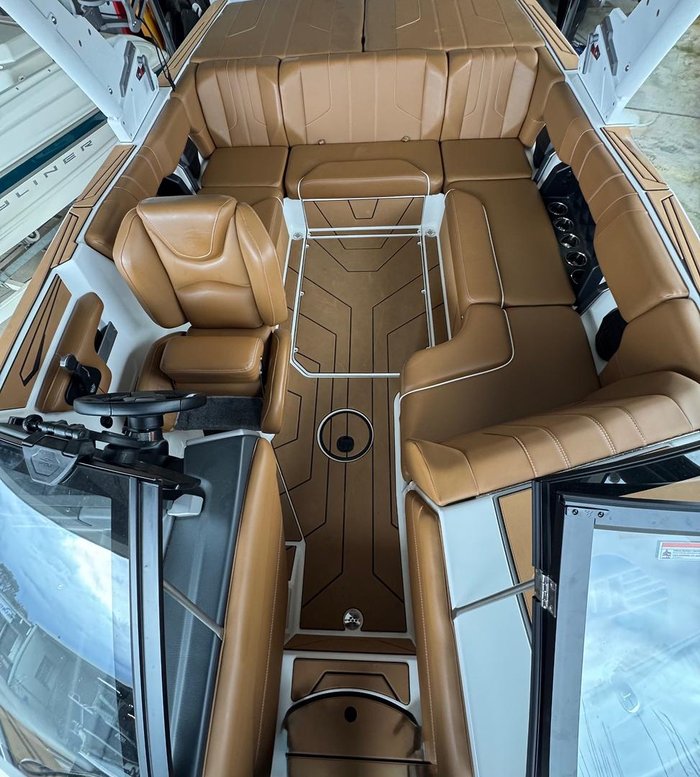 2024 Malibu Wakesetter 21 LX