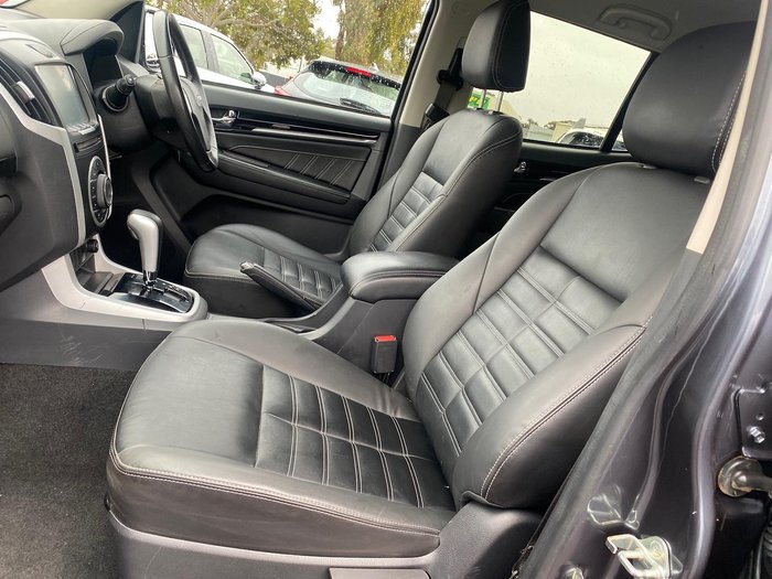 2020 Isuzu MU-X LS-T