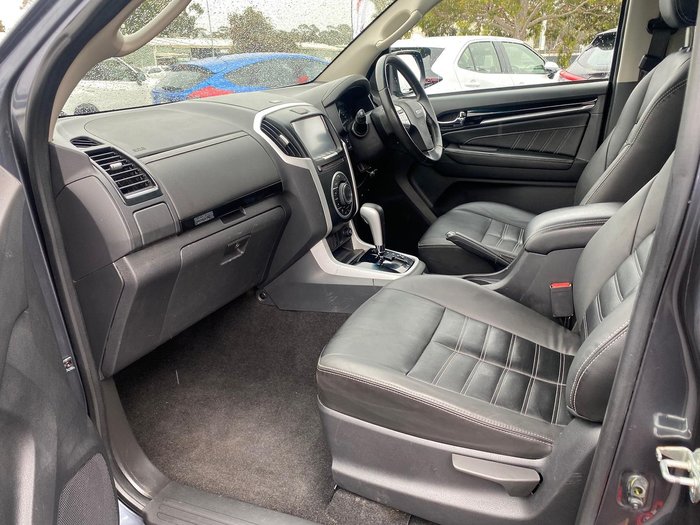 2020 Isuzu MU-X LS-T