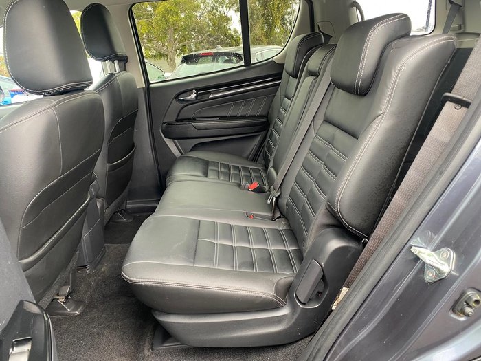 2020 Isuzu MU-X LS-T