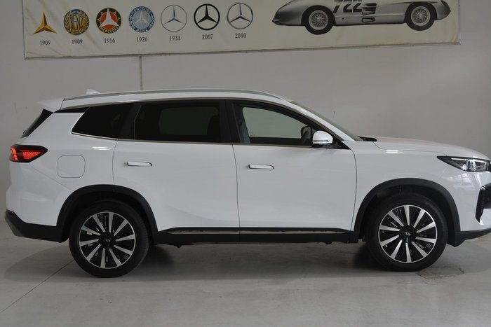 2025 Chery Tiggo 8 Super Hybrid Ultimate