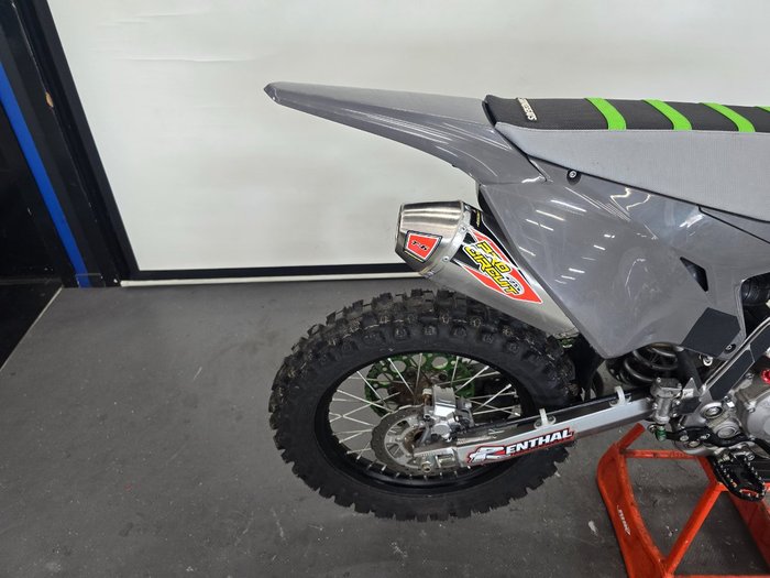 2025 Kawasaki KLX300R GREY
