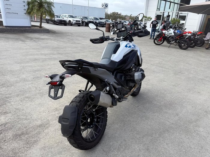 2025 BMW R 1300 GS Pure R 1300 White