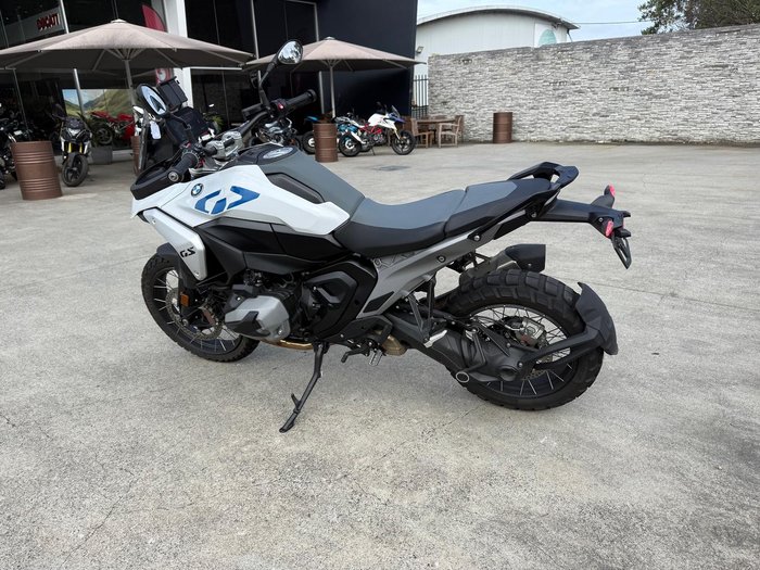 2025 BMW R 1300 GS Pure R 1300 White