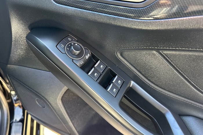 2021 Ford Focus ST-Line