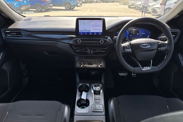 2021 Ford Focus ST-Line