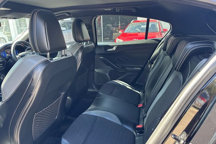 2021 Ford Focus ST-Line