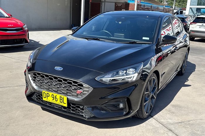 2021 Ford Focus ST-Line