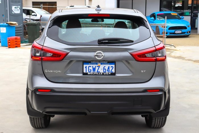 2018 Nissan QASHQAI ST