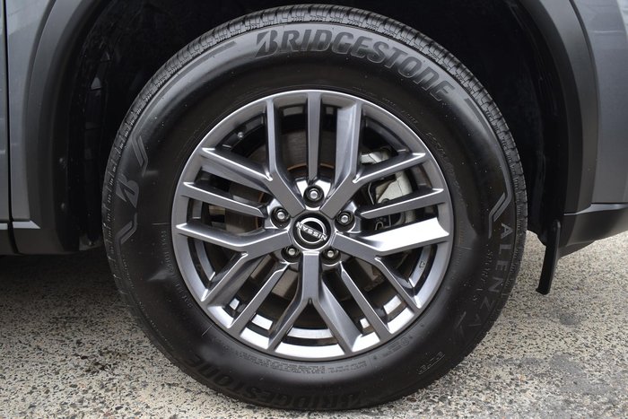 2024 Nissan X-TRAIL ST