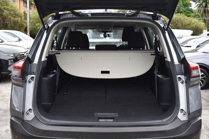 2024 Nissan X-TRAIL ST