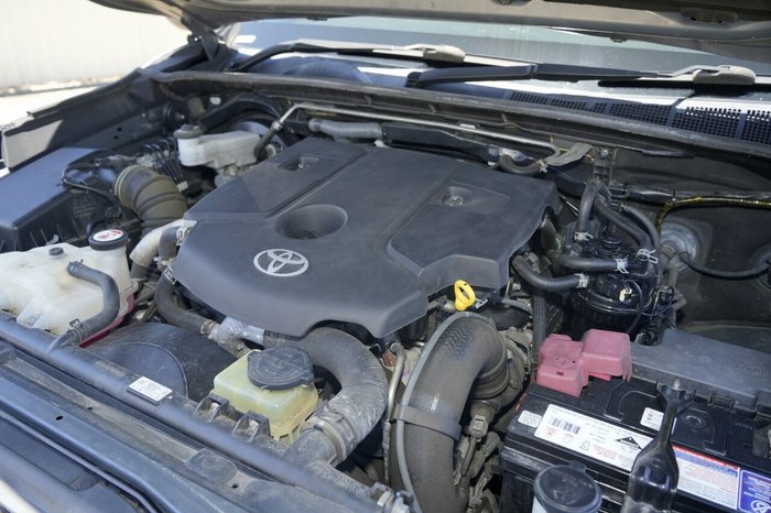 2017 Toyota Hilux SR5