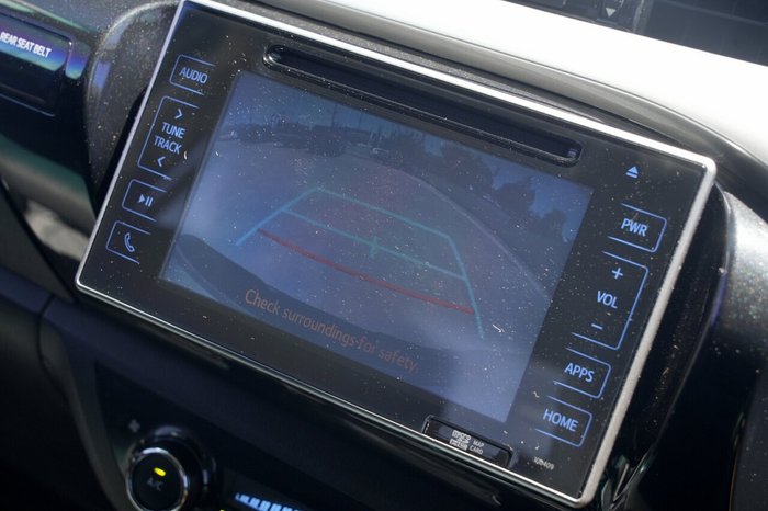 2017 Toyota Hilux SR5