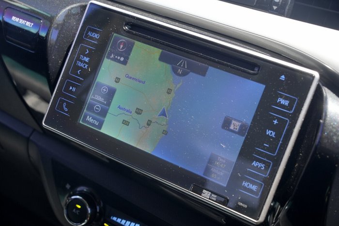 2017 Toyota Hilux SR5