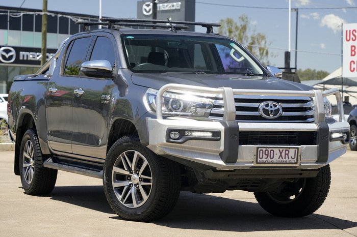 2017 Toyota Hilux SR5