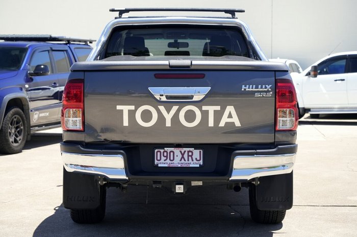 2017 Toyota Hilux SR5
