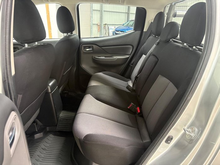 2016 Mitsubishi Triton GLX+ MQ MY17 4X4 Dual Range Sterling Silver