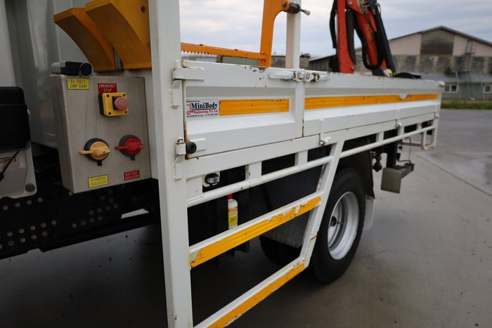 2022 Isuzu N Series NPS75-155 4X4 Dropside Tray with Crane White