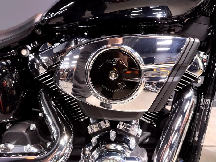 2025 Harley-Davidson Fat Boy 117 (FLFB) Softail Black
