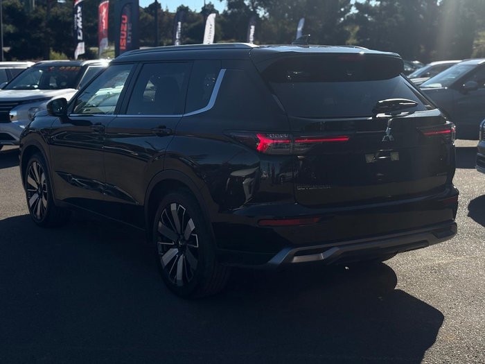 2025 Mitsubishi Outlander Aspire