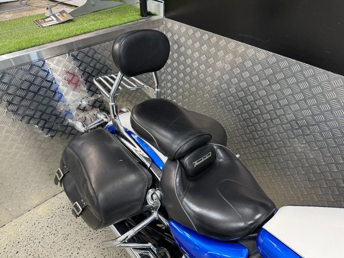 2015 Triumph THUNDERBIRD LT BLUE