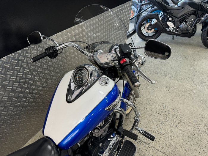 2015 Triumph THUNDERBIRD LT BLUE