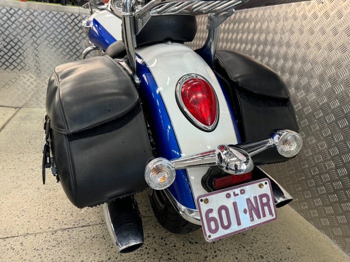 2015 Triumph THUNDERBIRD LT BLUE