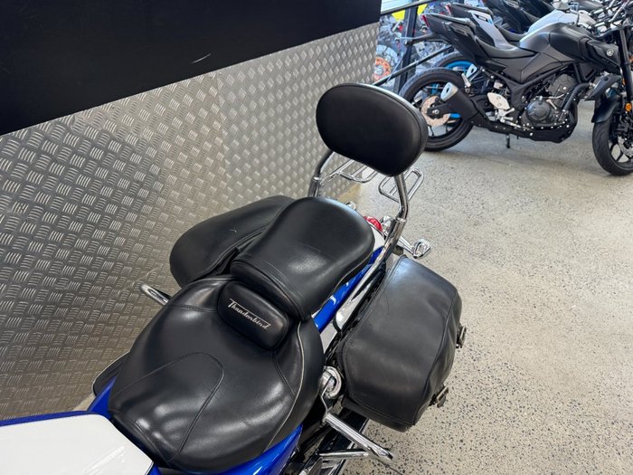 2015 Triumph THUNDERBIRD LT BLUE