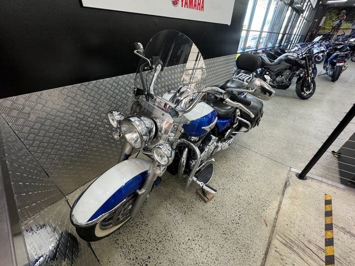2015 Triumph THUNDERBIRD LT BLUE