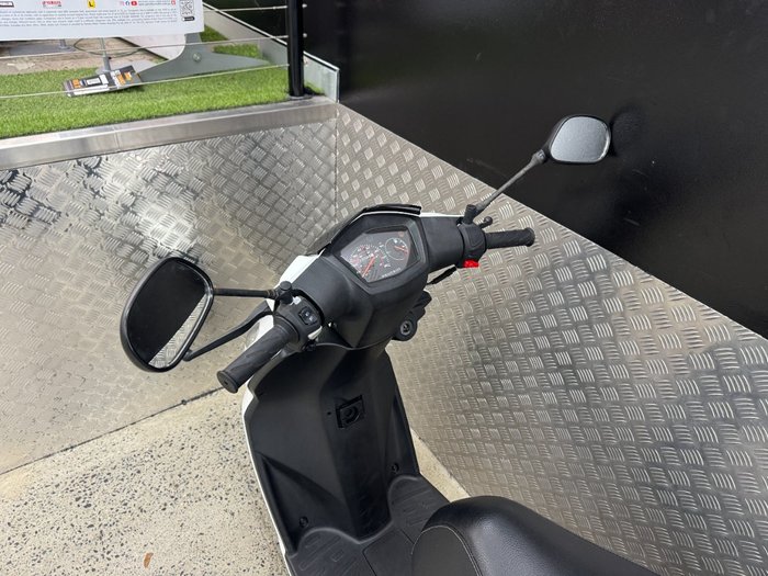 2020 PEUGEOT KISBEE 50 2T WHITE