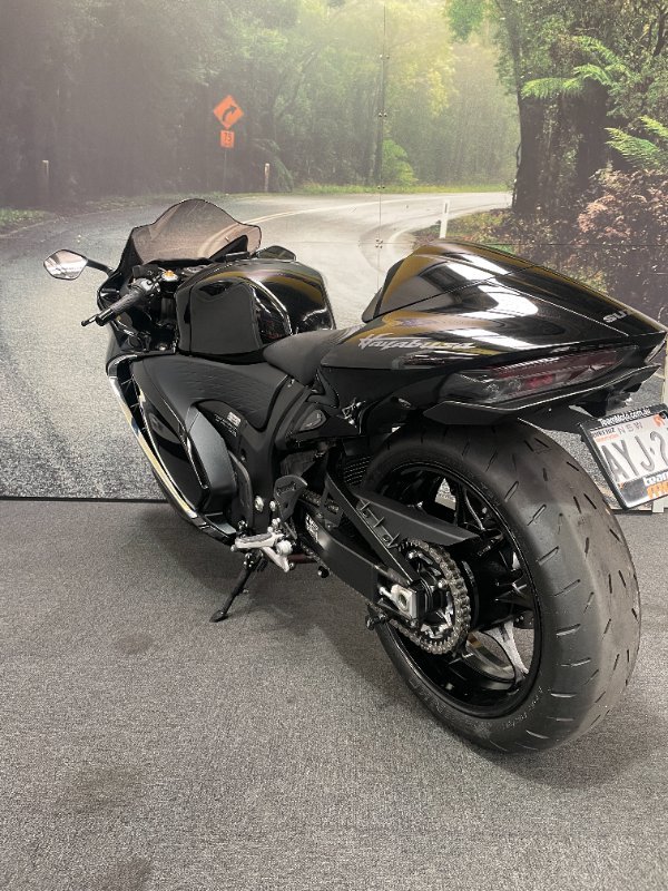 2024 Suzuki GSX1300RR (HAYABUSA) Black