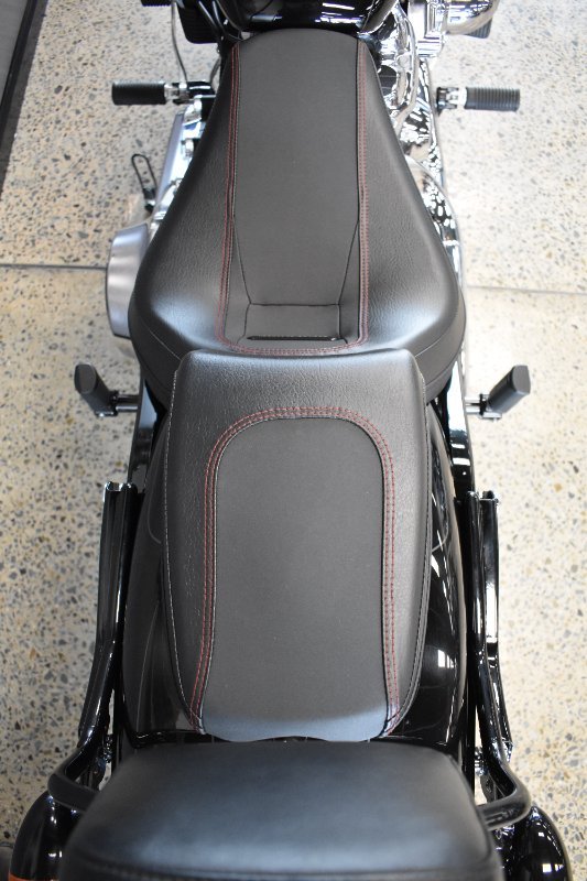 2018 Harley-davidson FXBR BREAKOUT BLACK