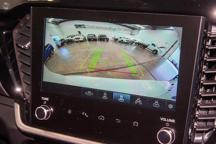 2025 Isuzu MU-X LS-T