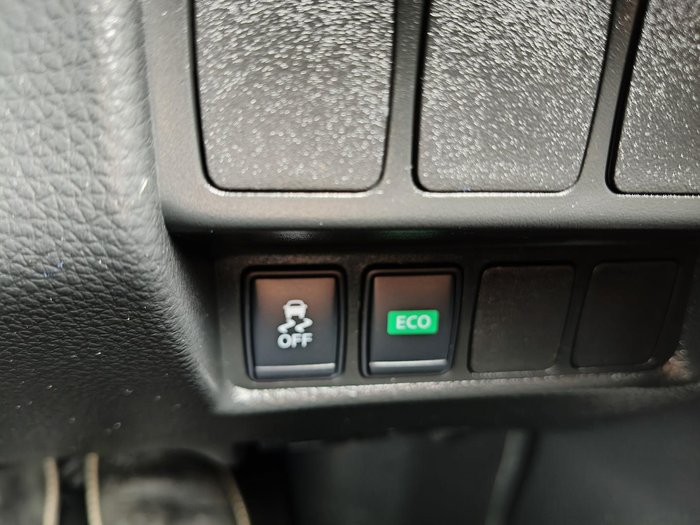 2017 Nissan QASHQAI Ti J11 Ivory Pearl