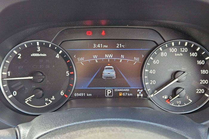 2021 Nissan Navara ST-X