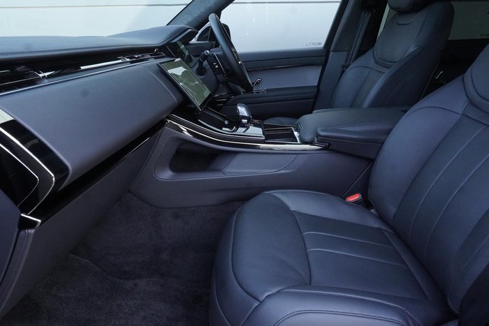 2025 Land Rover Range Rover Sport P530 Autobiography