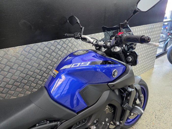 2017 Yamaha MT-09A BLUE